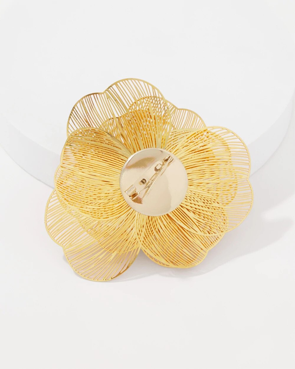 WHBM_Sculp20Floral20Brooch_570403478_TAN000932_TT_ALT201.jpeg