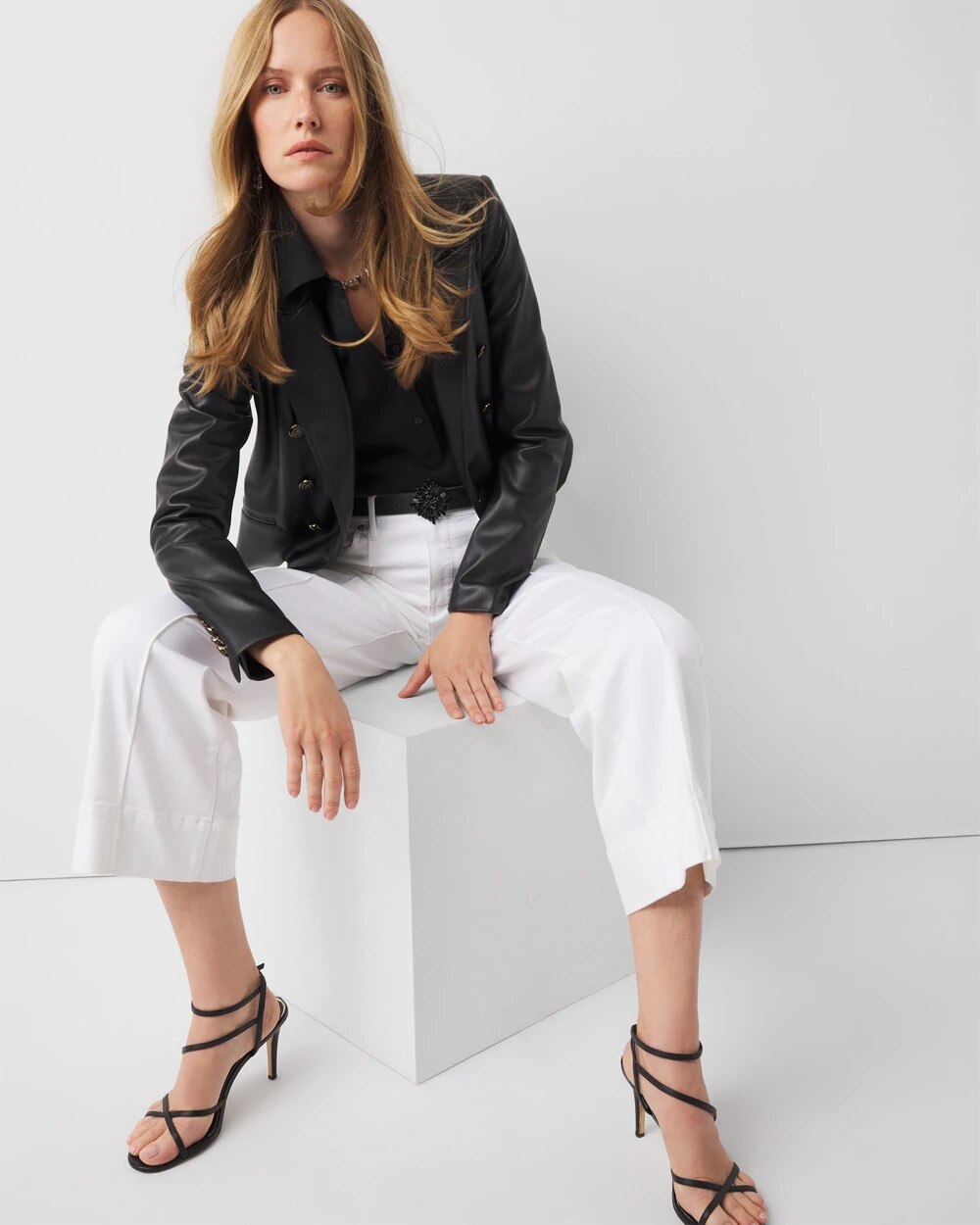 WHBM_Seamed20Wide20Leg20Crop_570380084_WHT000100_OF_MAIN.jpeg