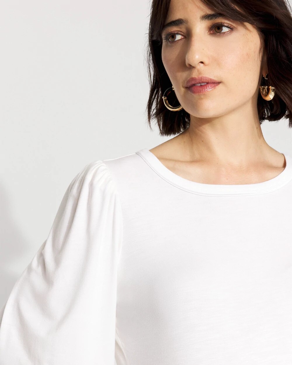 WHBM_Smocked20Cuff20LS20Tee_570395324_WHT000100_OF_ALT202.jpeg