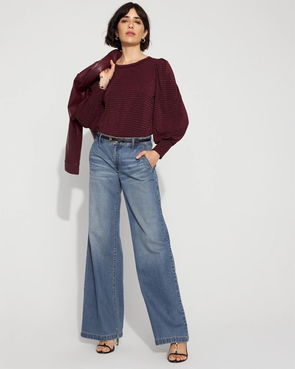 WHBM_Smocked20Cuff20LS20Tee_570395327_BLK007085_OF_ALT201.jpeg