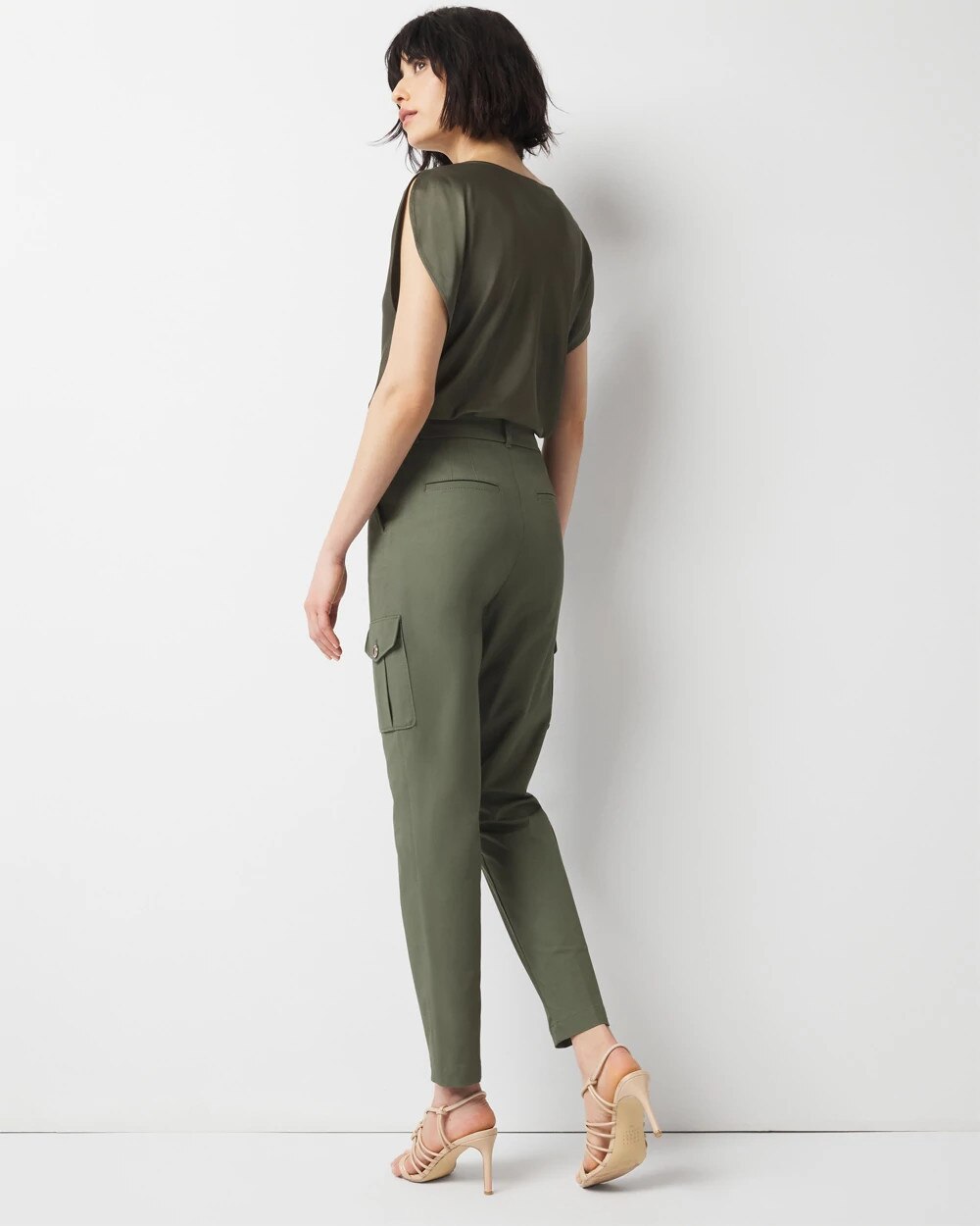 WHBM_Tapered20Utility_570385571_GRN002887_OF_ALT201.jpeg