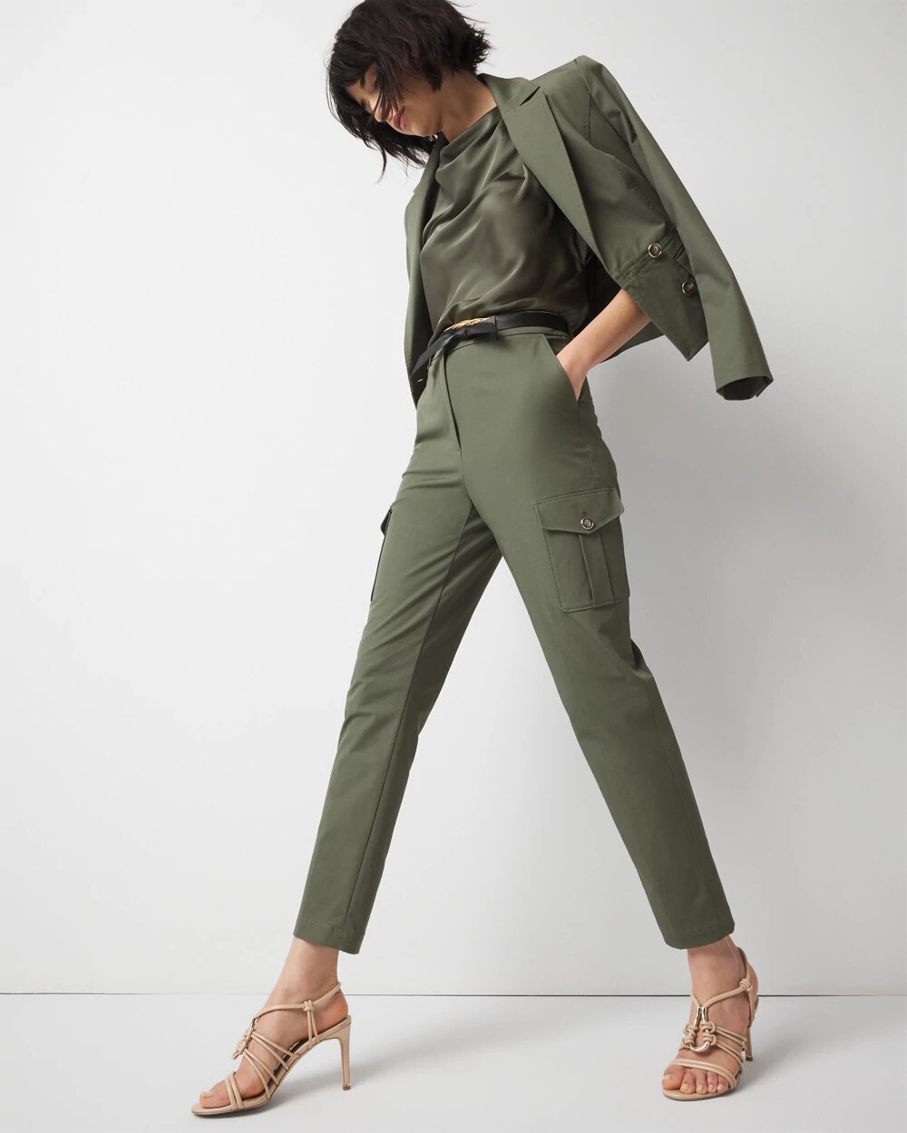 WHBM_Tapered20Utility_570385571_GRN002887_OF_ALT203.jpeg