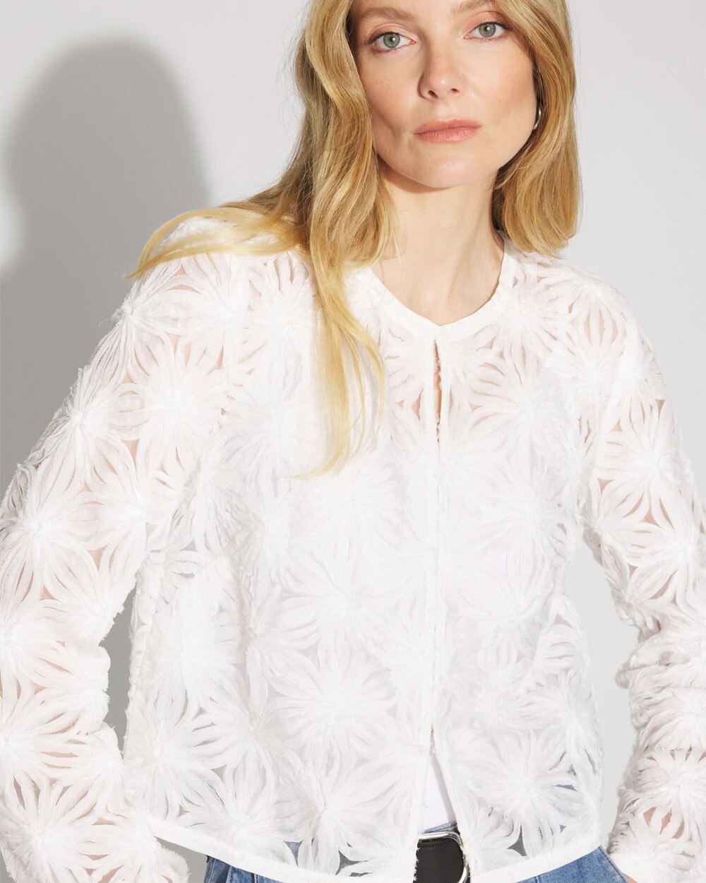 WHBM_Textured20Floral20Jacket_570393769_IVO000190_OF_ALT202-1.jpeg