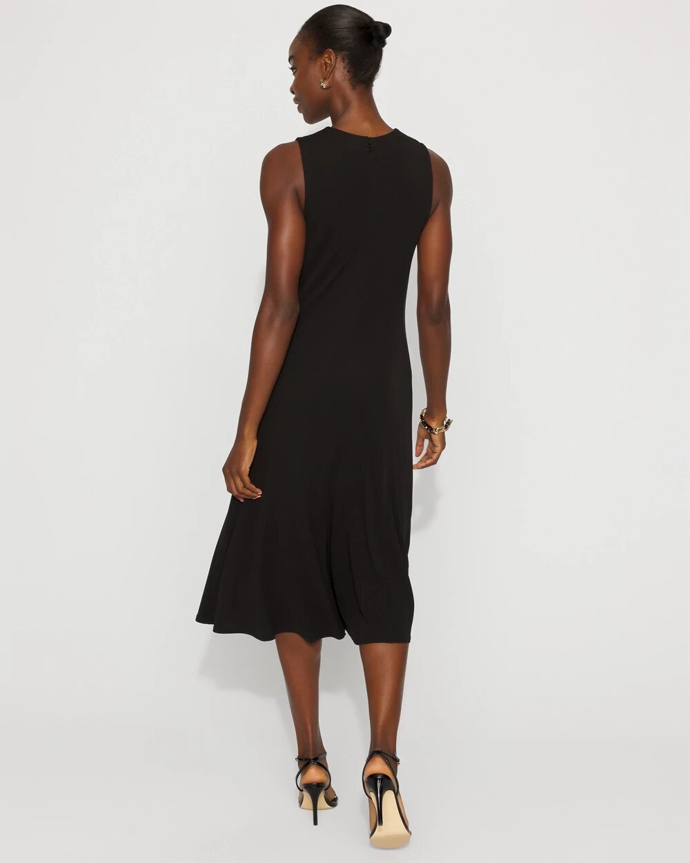 WHBM_Twist20Neck20Cutout20Midi_570395389_BLK000001_OF_ALT203-1.jpeg