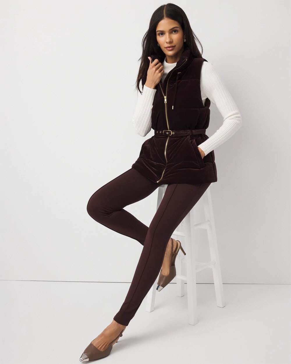 WHBM_Velvet20Puffer20Vest_570401102_BRN001067_OF_ALT201.jpeg