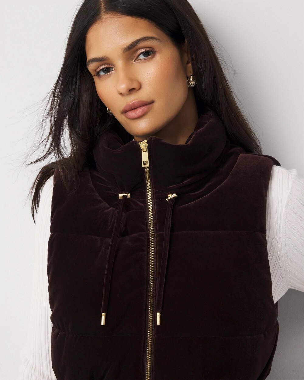 WHBM_Velvet20Puffer20Vest_570401102_BRN001067_OF_ALT202.jpeg