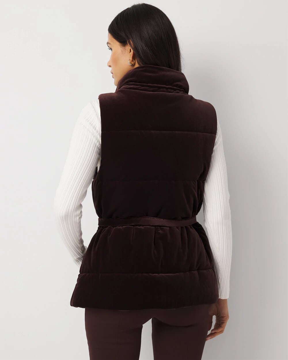WHBM_Velvet20Puffer20Vest_570401102_BRN001067_OF_ALT203.jpeg
