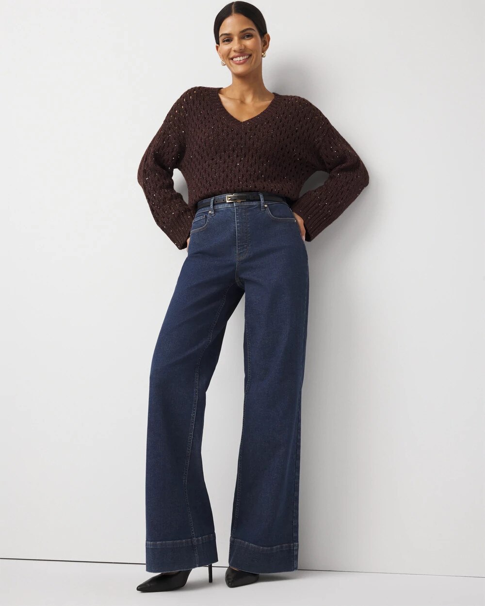 WHBM_Vnk20Open20Stitch20Sequin20PO_570402069_BRN007319_OF_ALT201-1.jpeg