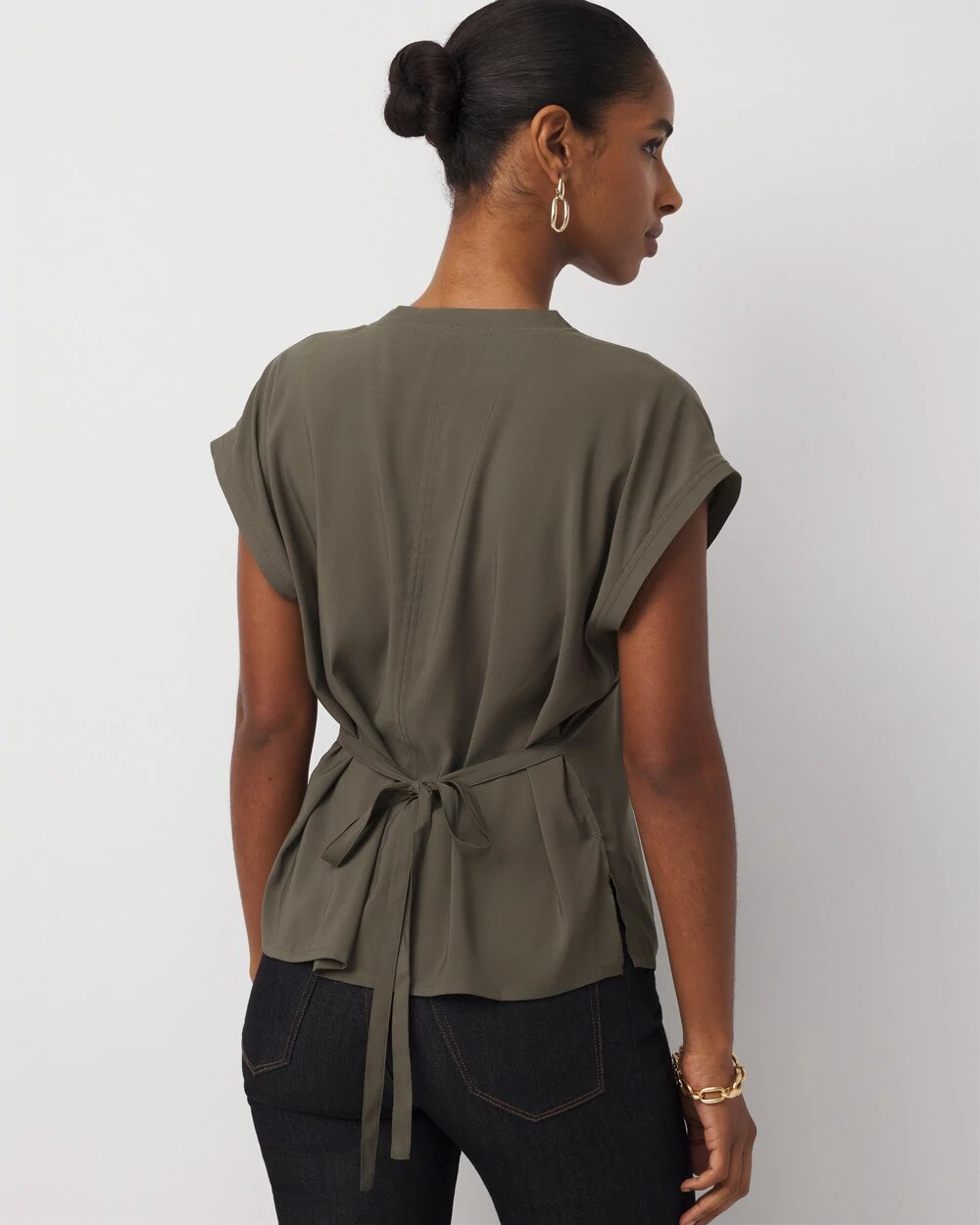 WHBM_Vnk20Tie20Back20Satin20Top_570404005_GRN007271_OF_ALT203.jpeg