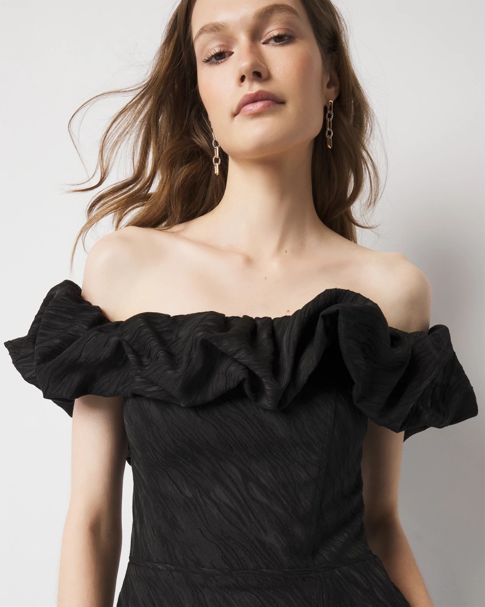 WHBM_Volume20OTS20Midi_570391954_BLK000001_OF_ALT202-1.jpeg