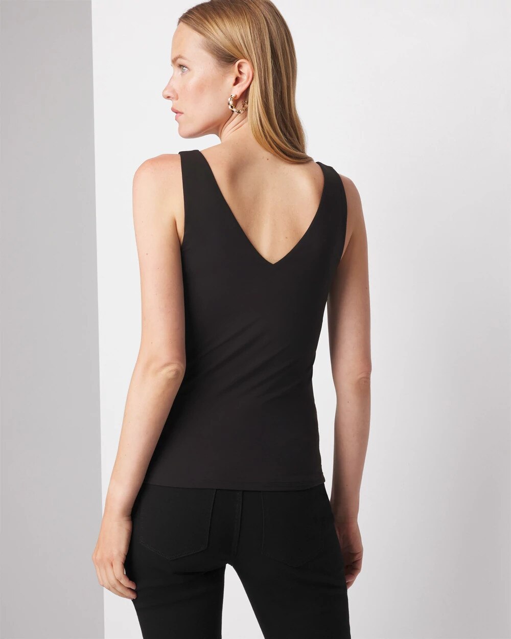 WHBM_WHBMFORME20Dual20NK20Tank_570334728_BLK000001_OF_ALT203.jpeg