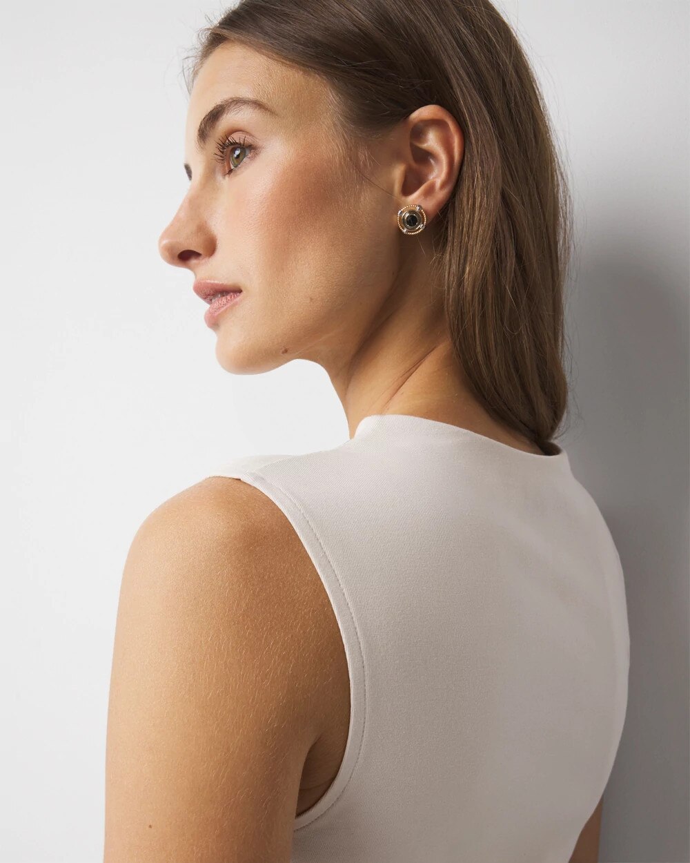WHBM_WHBMFORME20High20Nk20Shell_570398544_TAN000031_OF_ALT202.jpeg