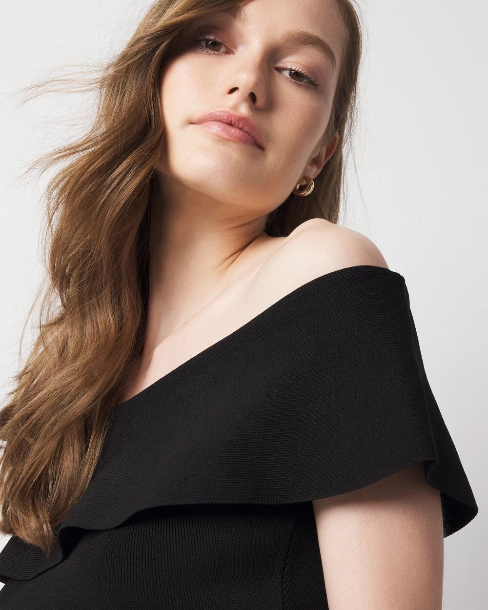 WHBM_WHBMFORME20OTS20Sweater_570389304_BLK000001_OF_ALT202-1.jpeg