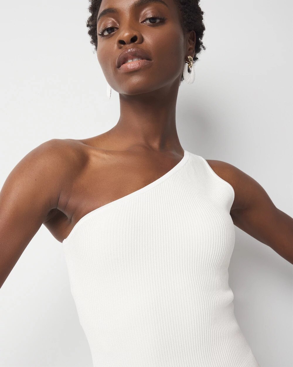 WHBM_WHBMFORME20One20Shldr20Swtr_570390760_IVO000190_OF_ALT202-1.jpeg