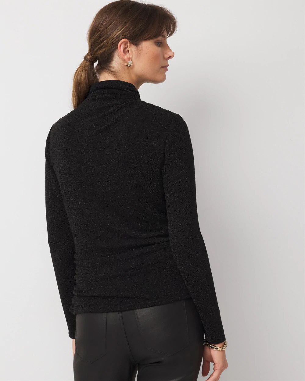 WHBM_WHBMFORME20Shimmer20Mock20Nk_570400772_BLK006773_OF_ALT203.jpeg