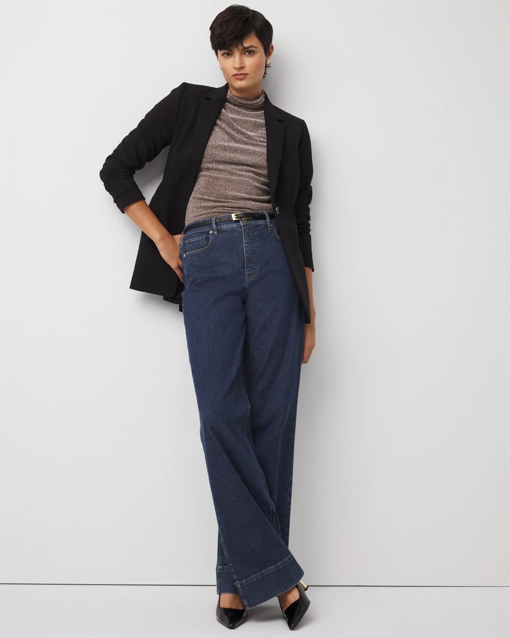 WHBM_WHBMFORME20Shimmer20Mock20Nk_570400774_GRY007329_OF_ALT201.jpeg