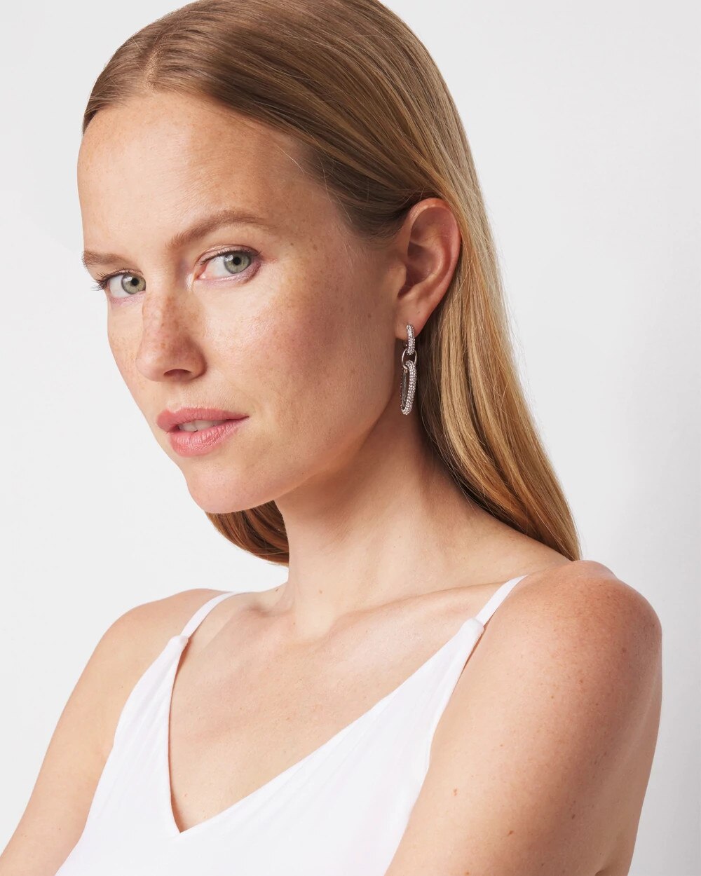 WHBM_WHBMFORME20V-Neck20Cami_570334746_WHT000100_OF_ALT202.jpeg