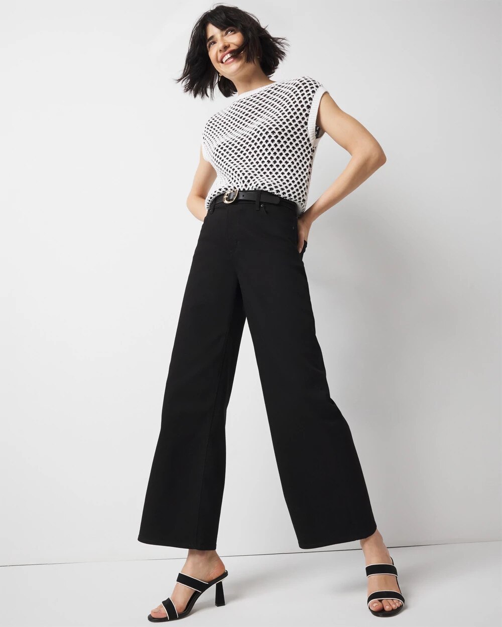 WHBM_Wide20Leg20Crop20520Pocket_570386802_BLK004767_OF_MAIN-1.jpeg