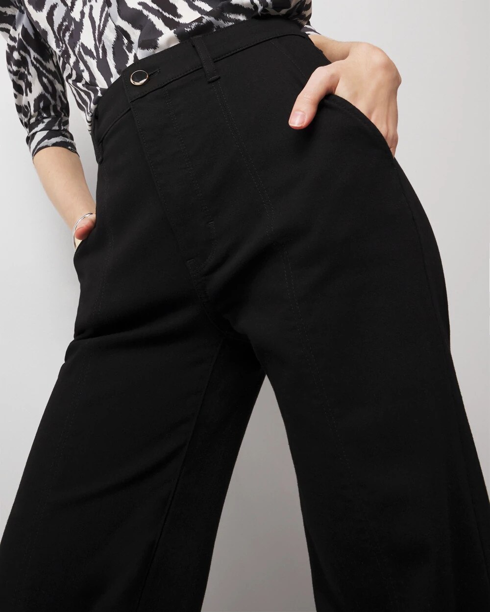 WHBM_Wide20Leg20Trouser_570376421_BLK004767_OF_ALT202.jpeg