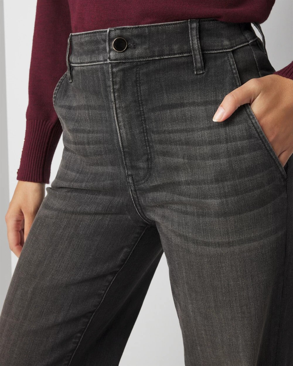 WHBM_XHR20ECO20Wide20Leg_570375430_BLU004158_OF_ALT202.jpeg