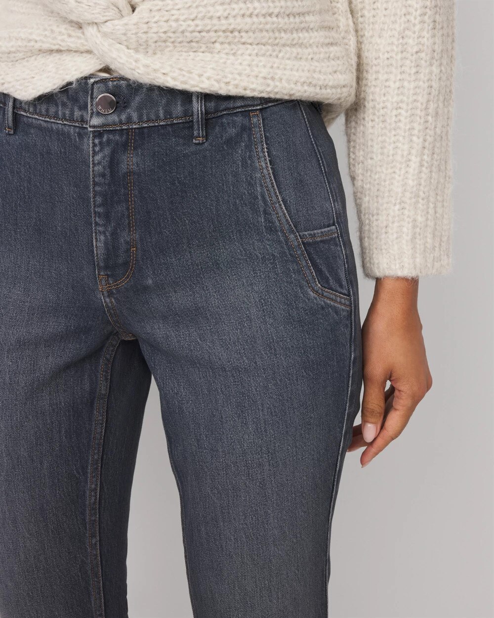 WHBM_Zip20Hem20Bootcut_570402508_BLU007246_OF_ALT202.jpeg
